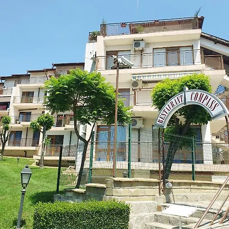 La Terrace Sea View *