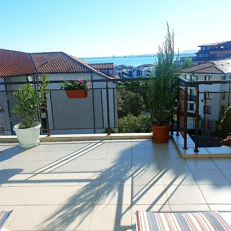 Apartment La Terrace Sea View *