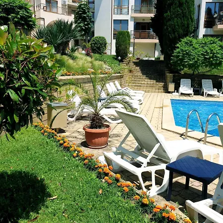 La Terrace Sea View